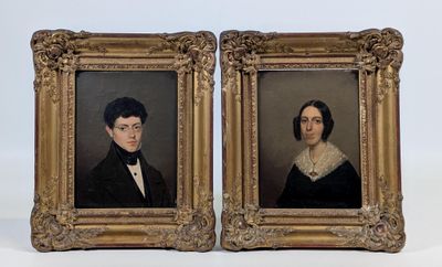 une paire de portraits représentant un homme et une femme vêtus de noir