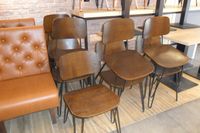 Mobilier : 8 tables à 2 couverts - 9 chaises laquées noir - … (photo 4)
