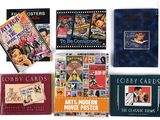 un grand nombre de livres posés sur une table