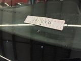 a sticker on the windshield of a car that says vyputo