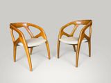 paire de chaises de salle à manger danoises en teck du milieu du siècle, avec assises rembourrées blanches
