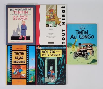 plusieurs livres pour enfants posés les uns sur les autres sur une table