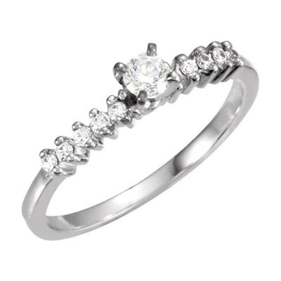 Bague de fiançailles en or blanc 14 carats sertie d'un diamant de 1/3 carat