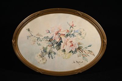 une photo d'un tableau de fleurs dans un cadre doré