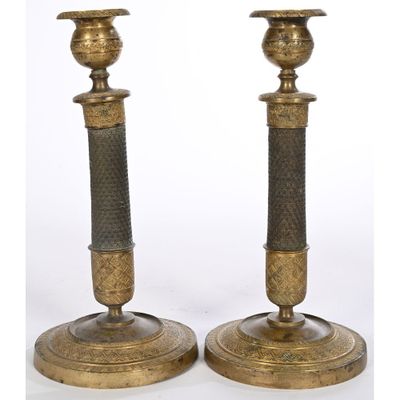 paire de chandeliers anciens en laiton