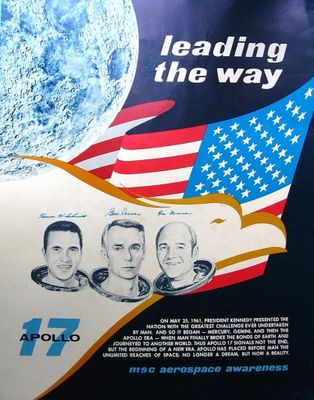 une image d'une affiche sur laquelle figurent des astronautes