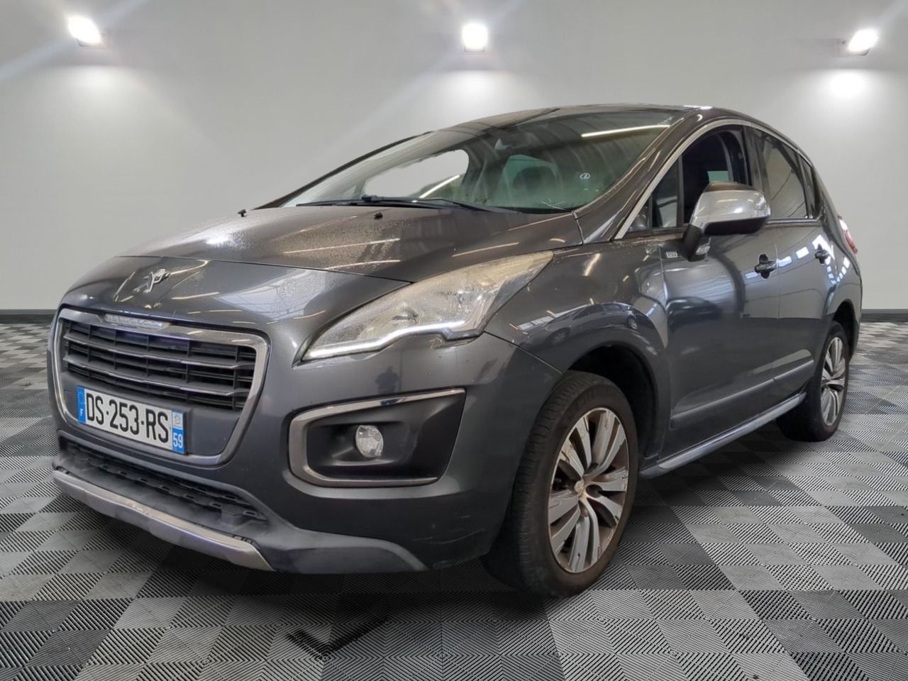 PEUGEOT - 3008 1.6 BLUEHDI 120CH SS BVM6 STYLE - GO - Mise e…