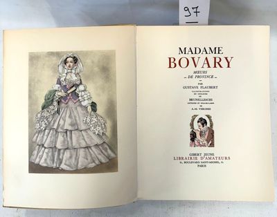 un livre ouvert avec le dessin d'une femme en robe