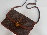 louis vuitton cross body bag