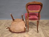 two chairs that are sitting next to each other on the floor