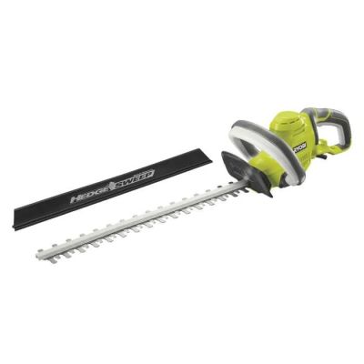 une taille-haie filaire Greenworks et une taille-haie filaire