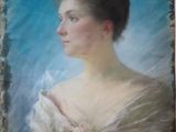 un tableau représentant une femme en robe blanche sur fond bleu