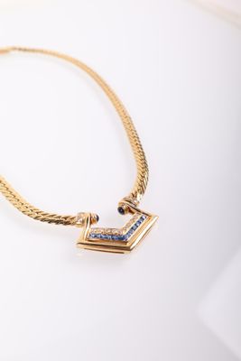 Collier En or jaune 18k (750) maille gourmette plate ornée e…