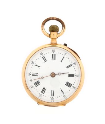 montre de poche avec des chiffres romains sur le cadran et des chiffres romains sur la face