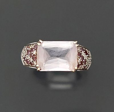 Mauboussin Paris Bague en or gris 18K 750 millièmes ornée d'…