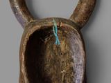 an image of an animal ' s head on a wall