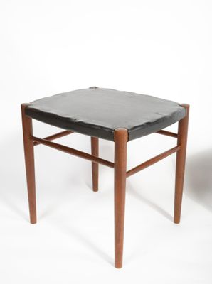 paire de tabourets danois en teck et cuir du milieu du siècle, années 1960