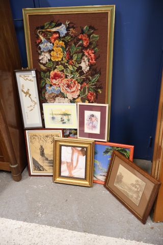 Lot de 8 cadres, canevas, pastel, dessins, lithographie 