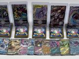 jeu de cartes à collectionner pokemon avec toutes les cartes dans la boîte