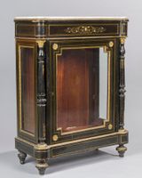 Deux meubles d'appui Napoléon III, l'un vitré (photo 4)