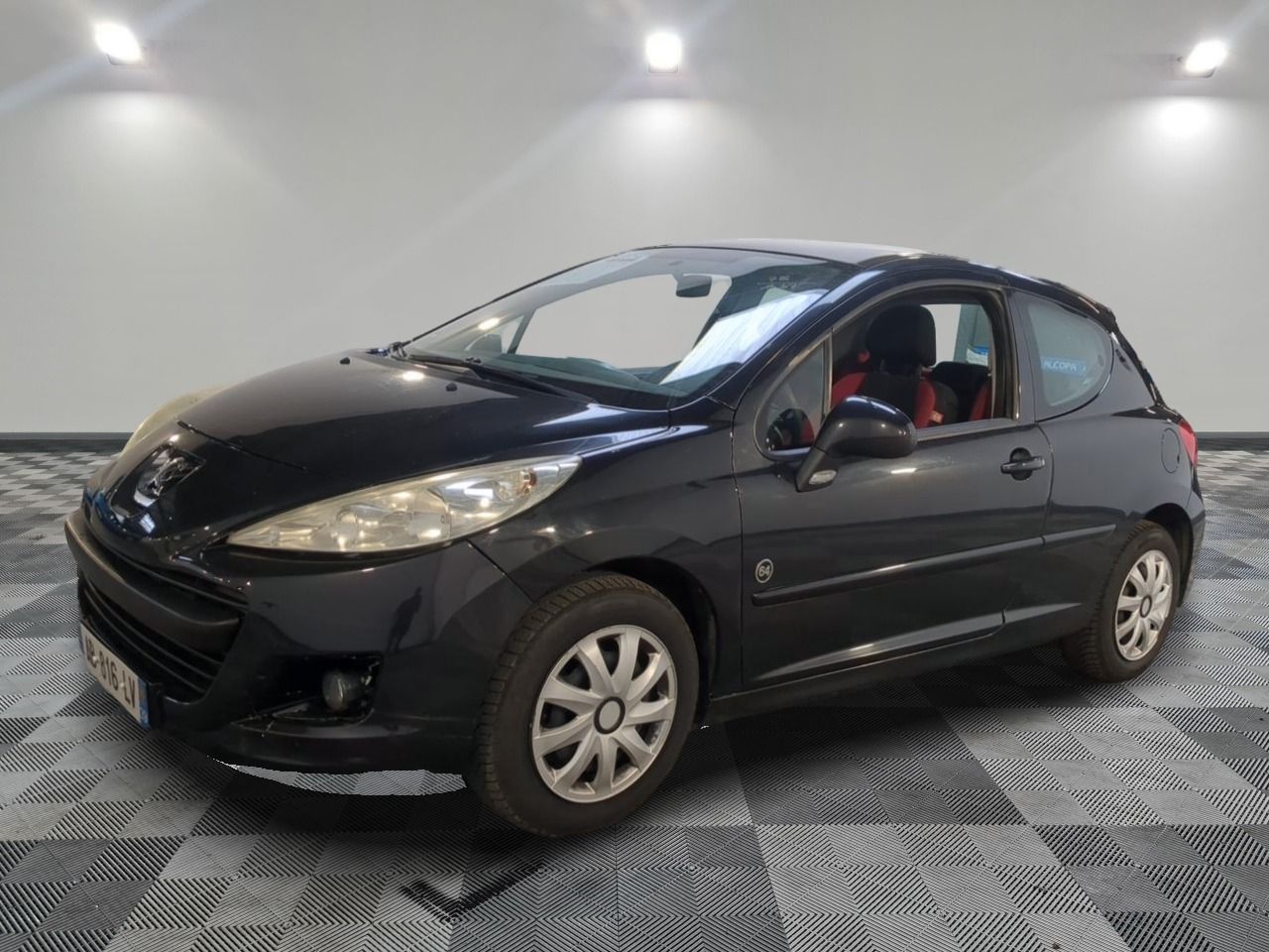 PEUGEOT - 207 1.6 HDI 16V 90CH BLUE LION SÉRIE 64 - GO - Mise en service: 24/06/2009 - Voyant ABS allumé