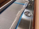 une boîte contenant une sorte de machine