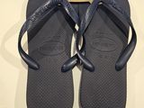 une paire de tongs bleues flop flop flop flop flop flop flop flop flop flop flop flop flop flop flop flop flop
