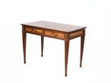 l'image d'une table en bois avec deux tiroirs