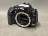 a camera that is sitting on a table