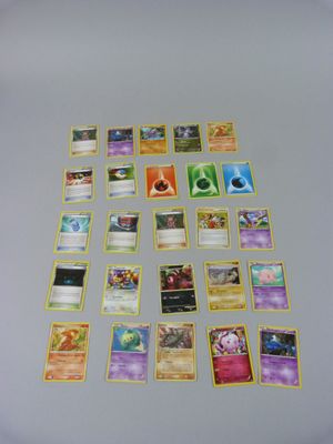 POKEMON NINTENDO Lot de 25 cartes Pokémon françaises.
