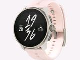 une montre connectée avec un bracelet rose et un cadran noir