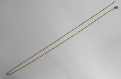 an image of a gold chain with a diamond on it