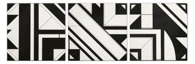 un carrelage noir et blanc orné d'un motif géométrique