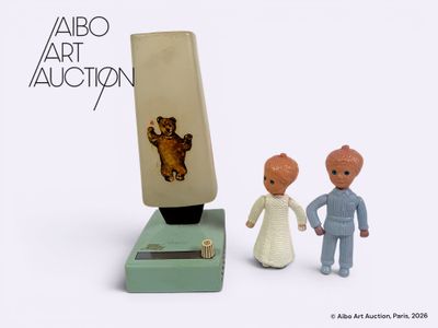 Bonne nuit les petits Une veilleuse à pile et deux figurines…
