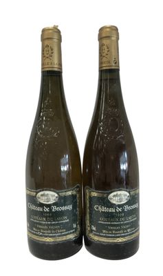 2 bouteilles CHÂTEAU DE BROSSEY, Coteaux du Layon, vieilles …