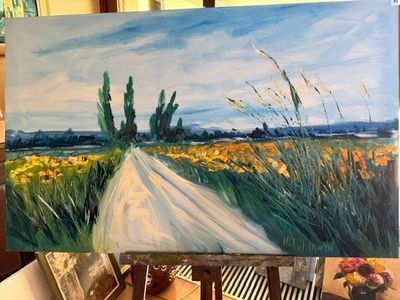 une peinture d'un chemin de terre au milieu d'un champ