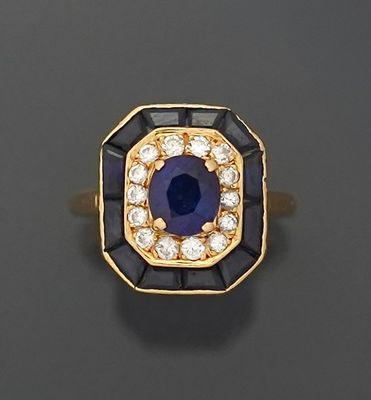Bague en or jaune 18K 750 millièmes ornée d'un saphir de tai…