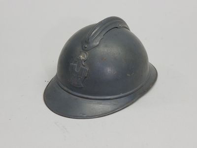 Casque Adrian modèle 15, bon état, seulement quelques petits… - Photo 1