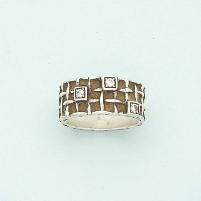 an image of a silver ring with squares and squares on it