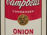 Soupe à l'oignon condensée Campbell's, encadrée dans un cadre noir