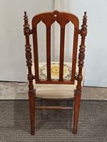 Chaise en bois naturel à dossier dit "à la cathédrale" ajour… (photo 2)