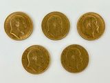 quatre souverains d'or britanniques, un souverain et un souverain