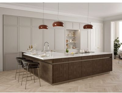 Cuisine " VENETIA CUCINA blanc/chene foncé" moderne avec îlo…