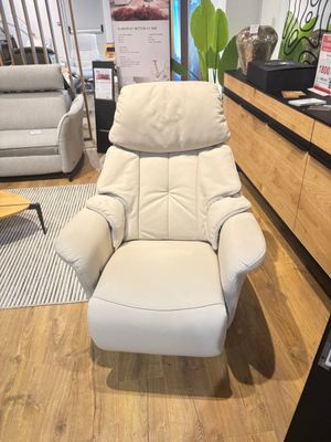 Fauteuil EASY SWING HIMOLLA en cuir grainé beige (pv 3387€) - Photo 1