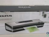 a picture of a vacuumr that is in the box