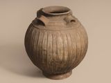 a small vase that is sitting on a table