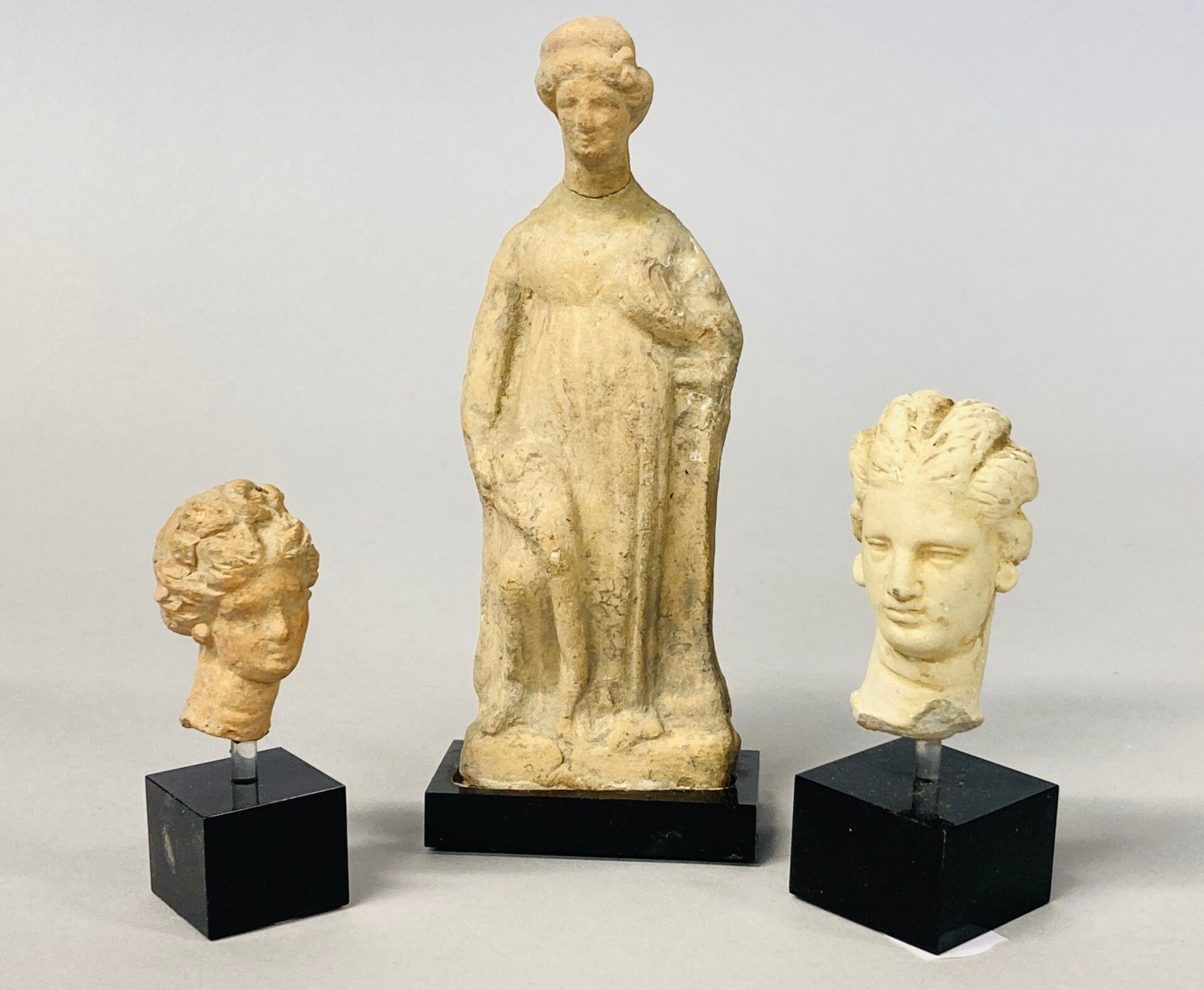 Objets d'art & Curiosités