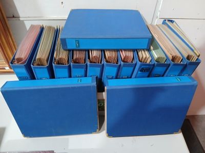 a lot of blue boxes that are stacked on top of each other