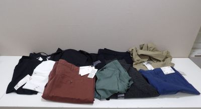 UNIQLO Femme et Homme : Lot de 10 articles - Taille XXL *NEUF avec éti - Photo 1