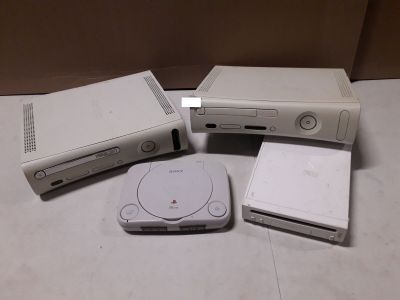 2 consoles xbox 360 + 1 nintendo wii et 1 playstation one en…